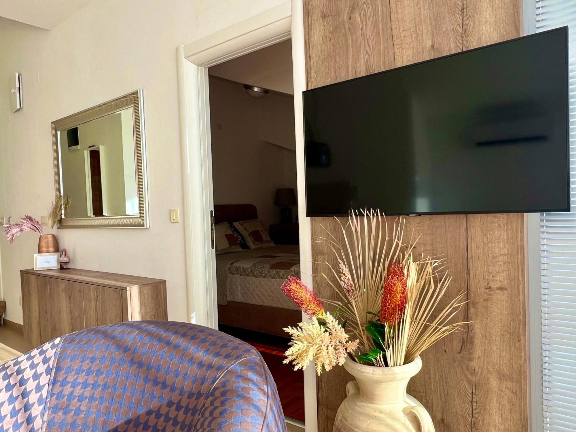 Acacia Hill B8 Apartment Thenovici Luaran gambar
